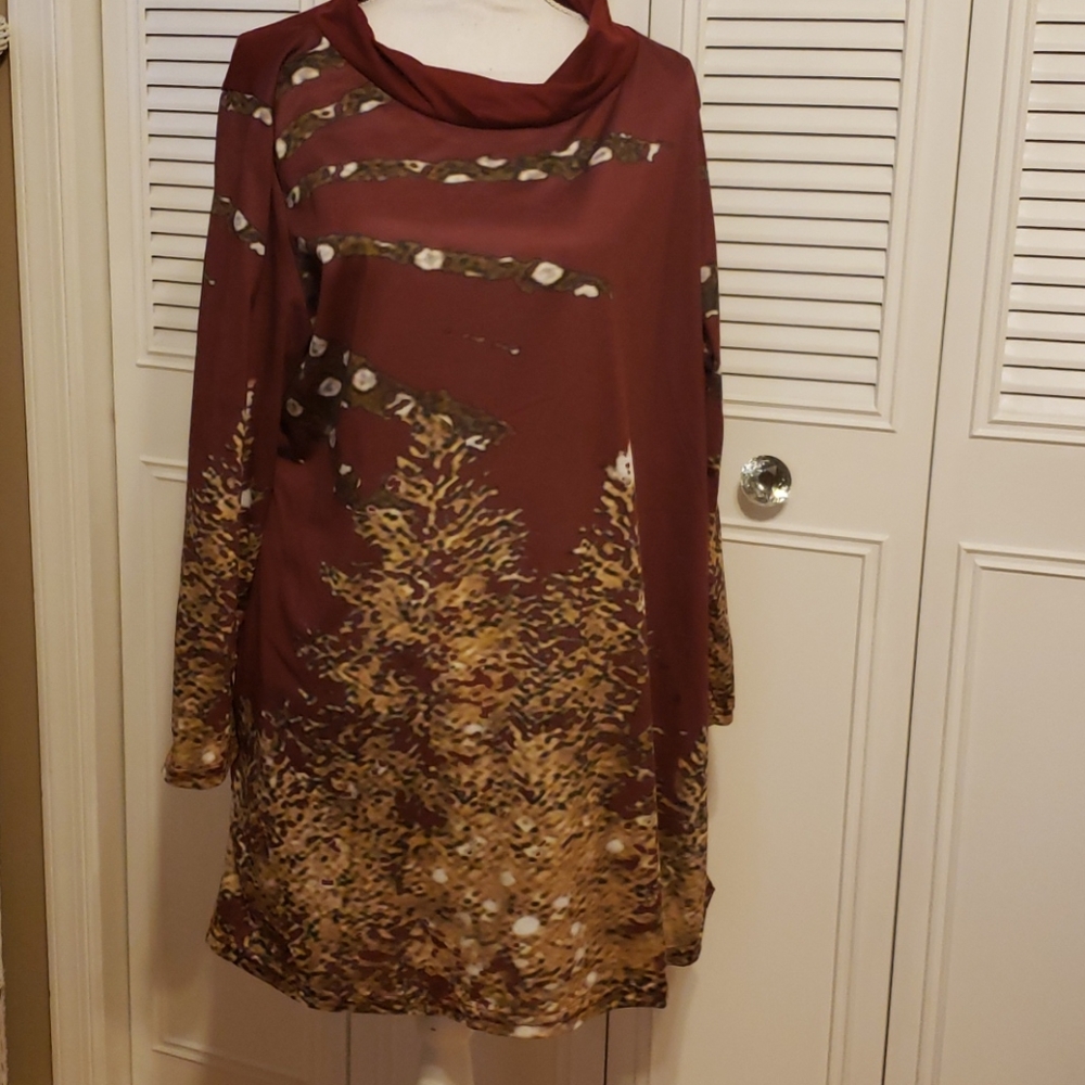 Dark red burgundy tunic blouse